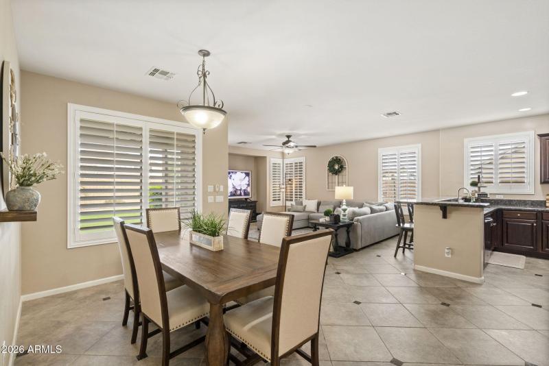 Dining_Family_Kitchen