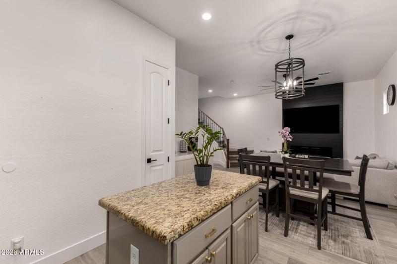 23 - Country Club 1367 #1041