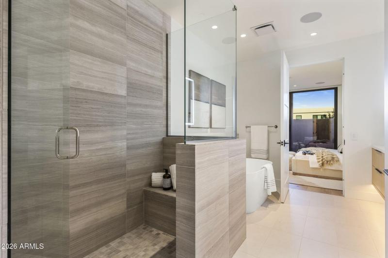 4849 N CAMELBACK RIDGE DR B108