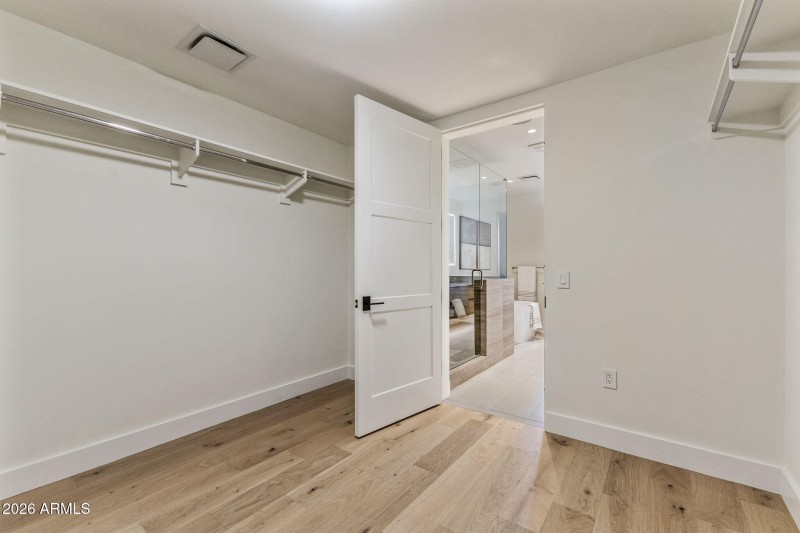 4849 N CAMELBACK RIDGE DR B108