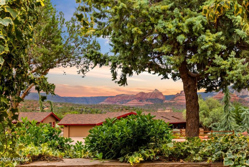 285 Navajo Trail - Primary Suite Patio