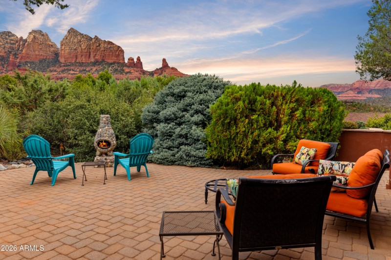 285 Navajo Trail - Great Room Patio