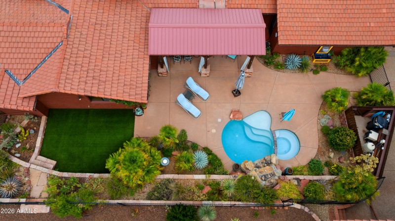 285 Navajo Trail - Private Back Patio