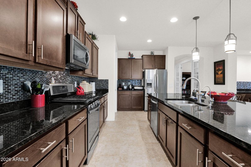 29-web-or-mls-P1460154