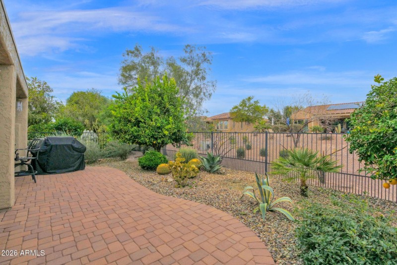 41-web-or-mls-P1460182