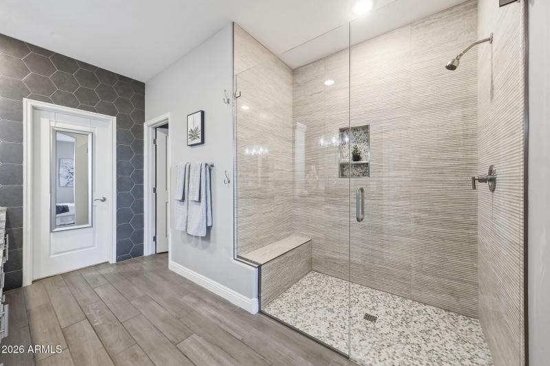 Luxurious Primary Shower