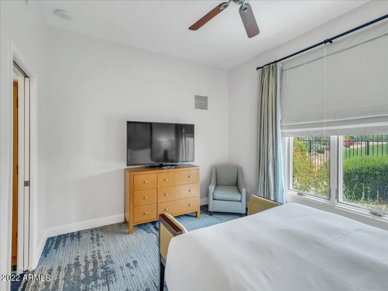 23-6000 East Camelback Road Unit7707-23