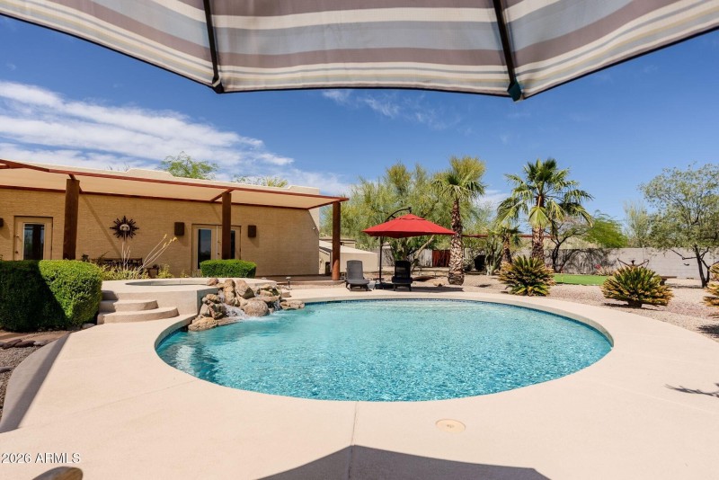 060_Gorgeous Pool and Spa