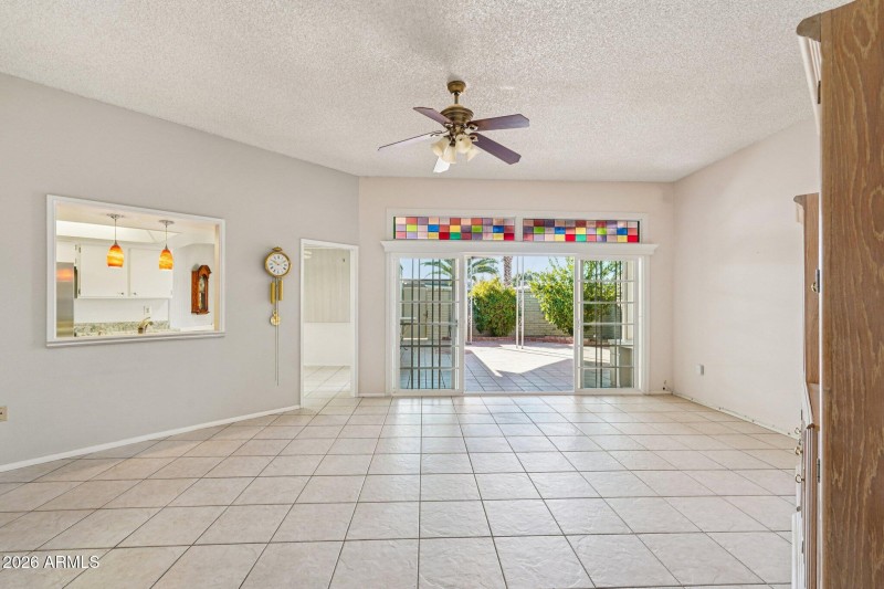 12-web-or-mls-N 108th Dr-S3101-012