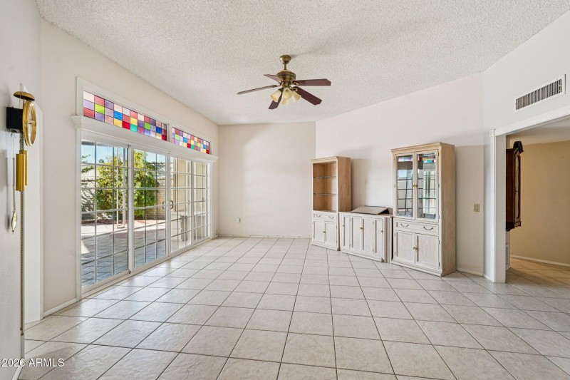 16-web-or-mls-N 108th Dr-S3101-016