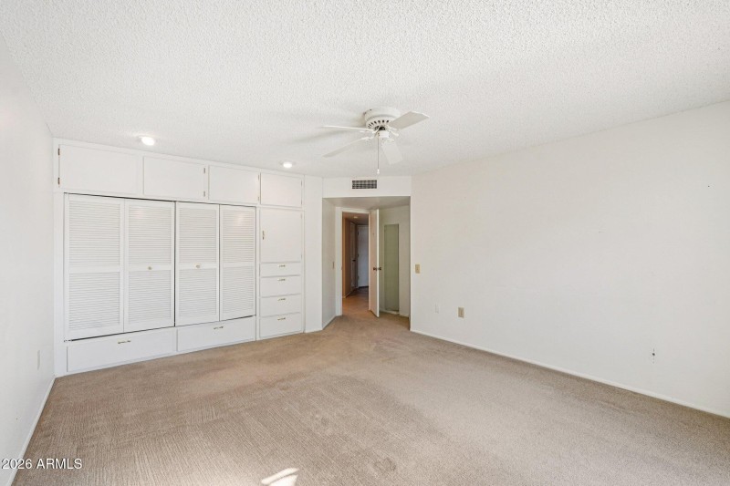 31-web-or-mls-N 108th Dr-S3101-031