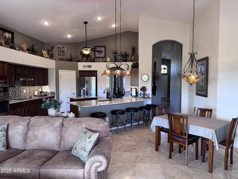 15) 67286-697d3a0b56074