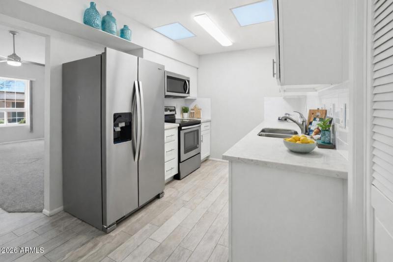 6D75F7EB-0F56-4F7A-AD56-C480B922C044