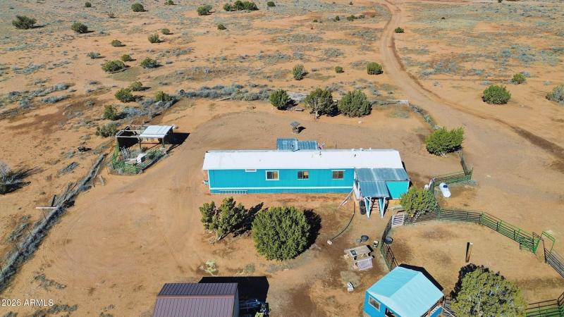 12_f4fff74f-2fc2-425a-9dee-f9cd2a6b3deb