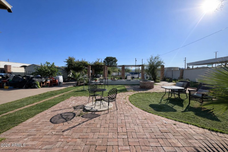 81831BD9-54BD-4A32-87AF-55AC178B852D