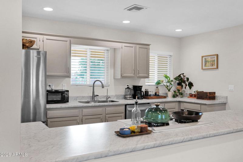 6-web-or-mls-P1460744