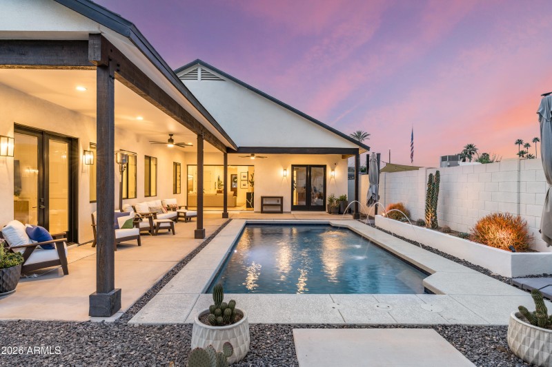 02-4223 N 41st Pl (2 of 64)