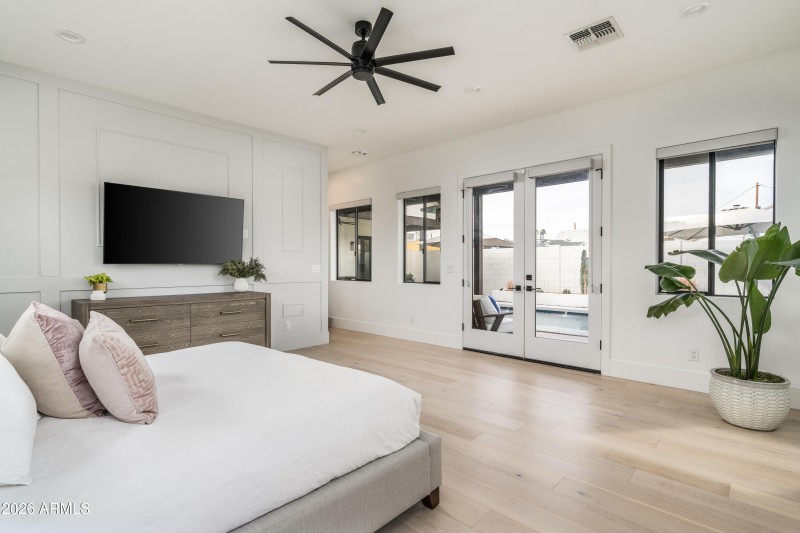 23-4223 N 41st Pl (25 of 64)