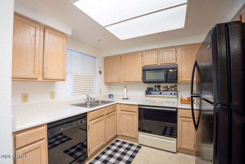 Unit2120Dobson_Ray-02