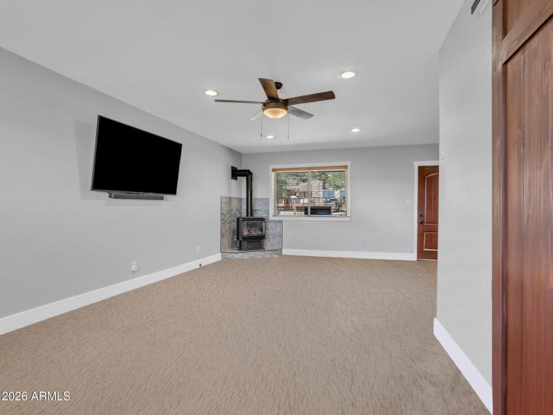 Game Room / Bonus Room