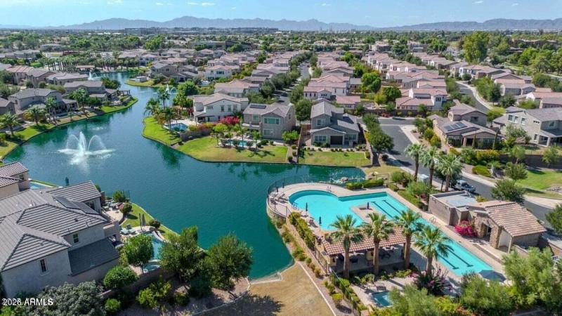 20251002180948560676000000-o