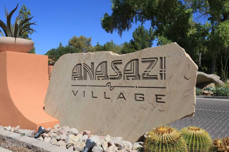 Anasazi Village-Sign
