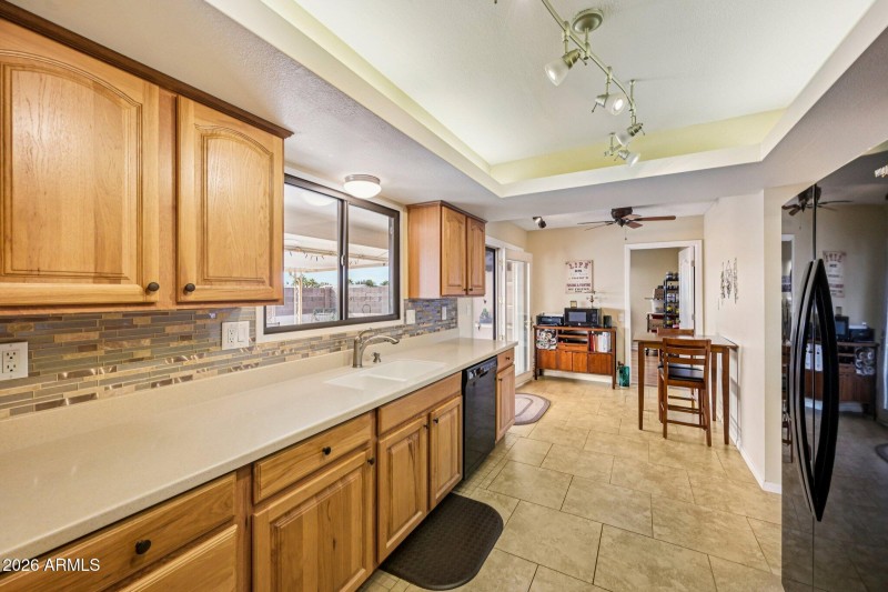 15-web-or-mls-W Titan Ct-S0302-015