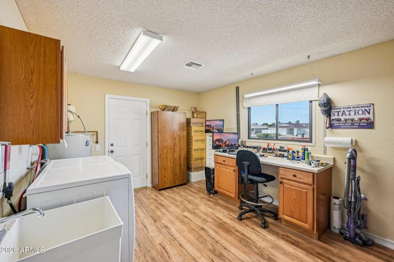 19-web-or-mls-W Titan Ct-S0302-019