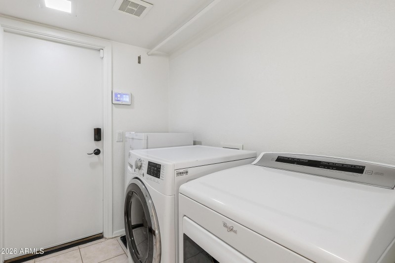 Washer & Dryer Conveys