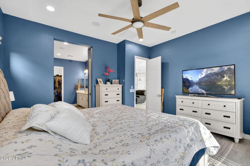 21-web-or-mls-31-E Scarlet St