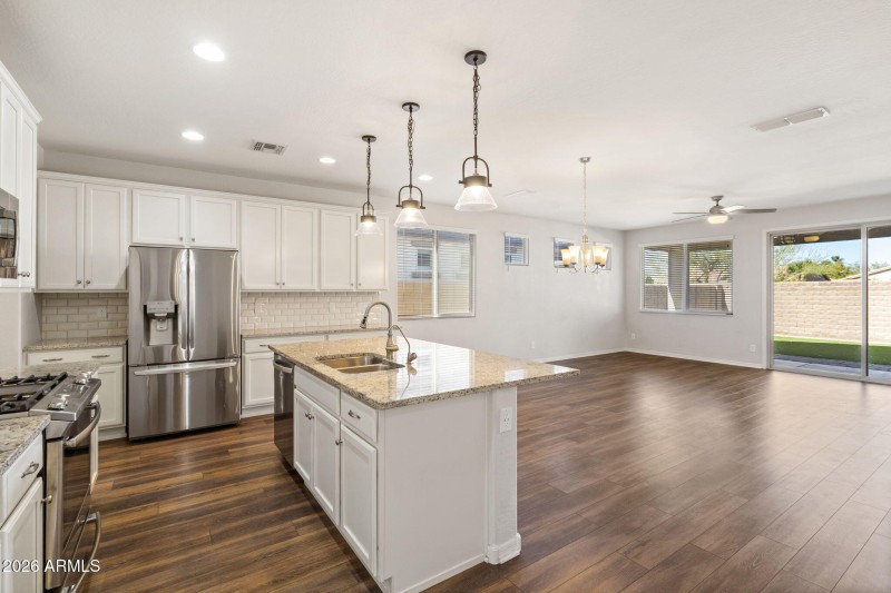 9-web-or-mls-_DSC3974