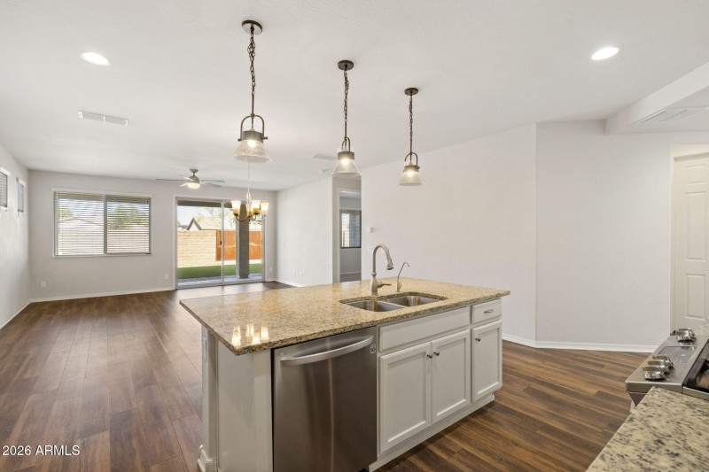 10-web-or-mls-_DSC3977