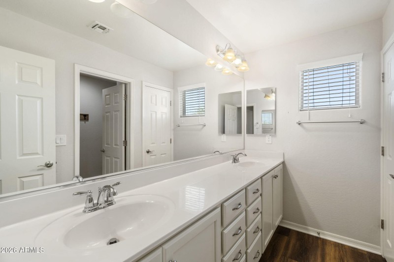 17-web-or-mls-_DSC4022