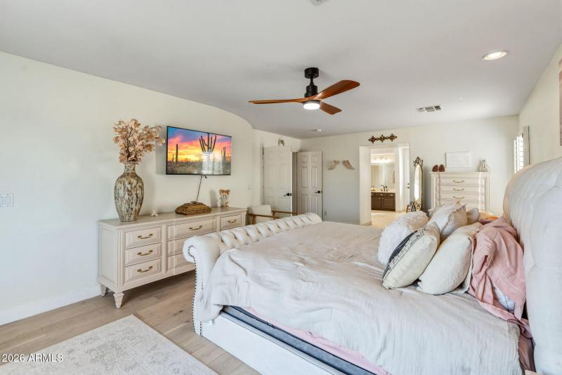 32-web-or-mls-DSC_5032