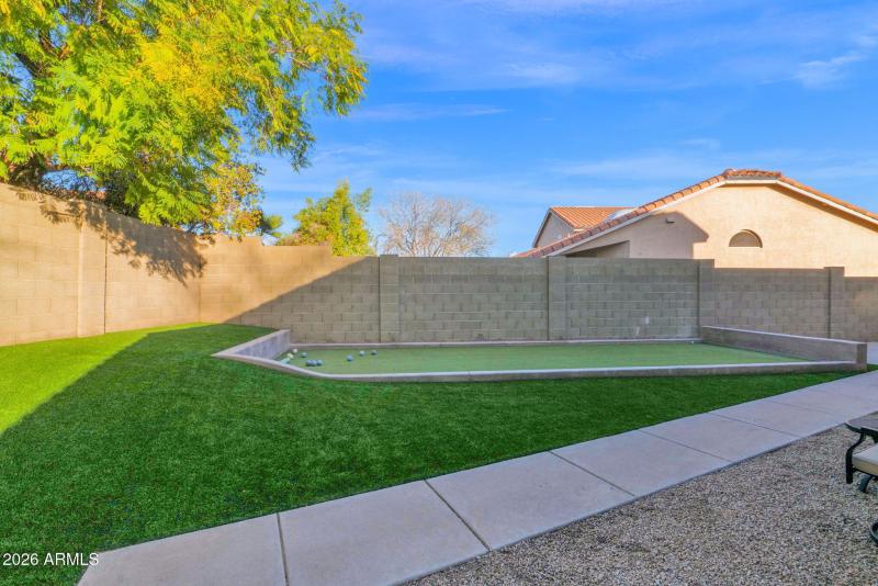 49-web-or-mls-P1482112