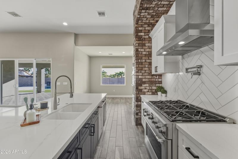 Kitchen to Dining Nook