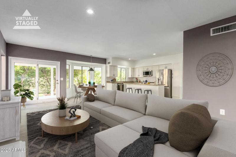 13077 N. 99th Pl. - Family Virtual Stage