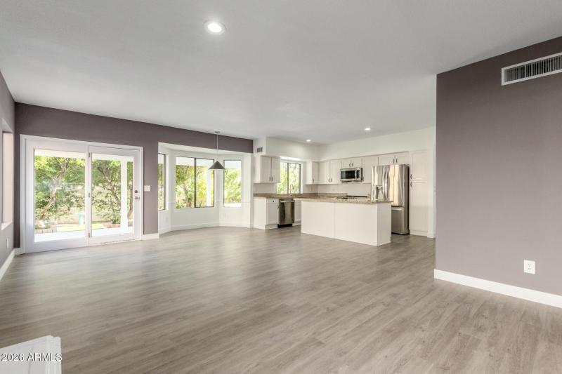 13077 N. 99th Pl. - Kitchen and Family