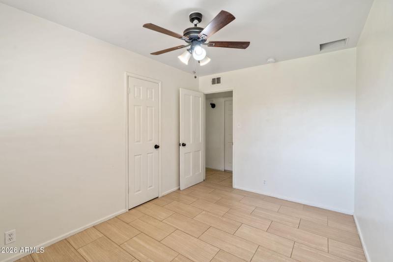 2055 W Edgemont Avenue, Phoenix 85009