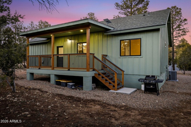 2225RoundaboutWay-HeberOvergaard-AZ-5