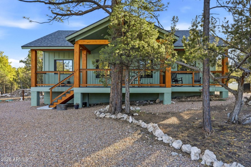 2225RoundaboutWay-HeberOvergaard-AZ-7