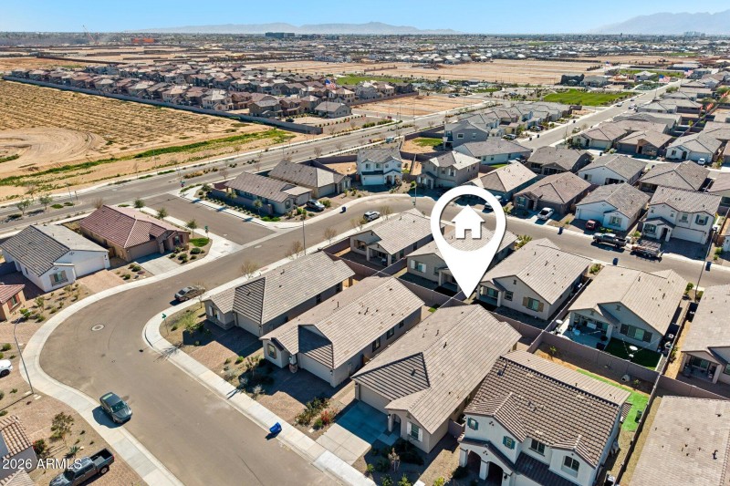 44-web-or-mls-W Vale Dr-S0502-010 (2)