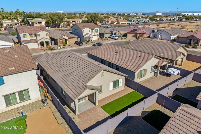 50-web-or-mls-W Vale Dr-S0502-016 (2)