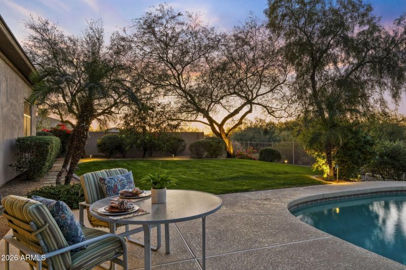 Resort-like backyard