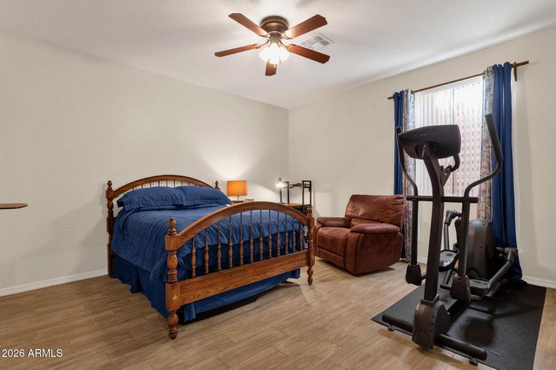 47-web-or-mls-5610-n-lyle-ct