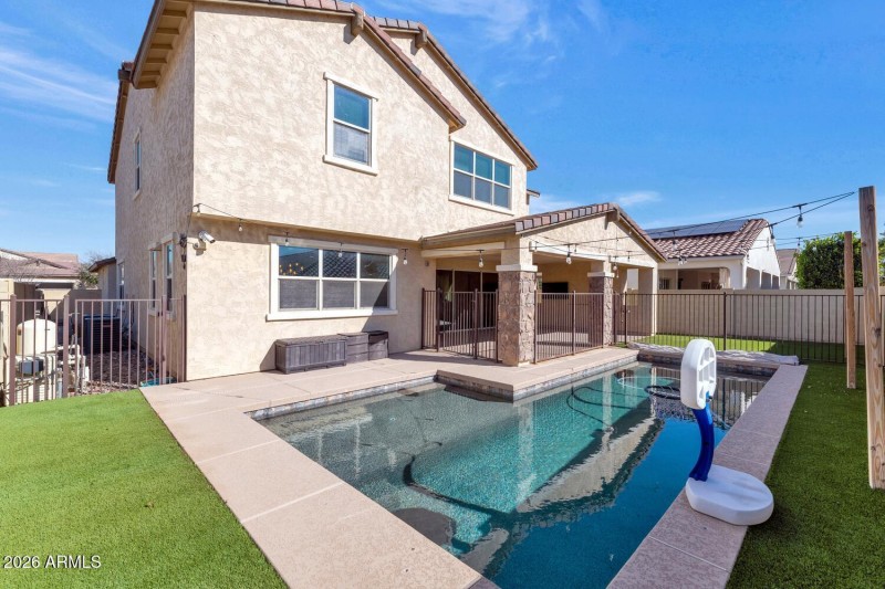 9645 E Theia Dr-large-043-020-TOD6215-15