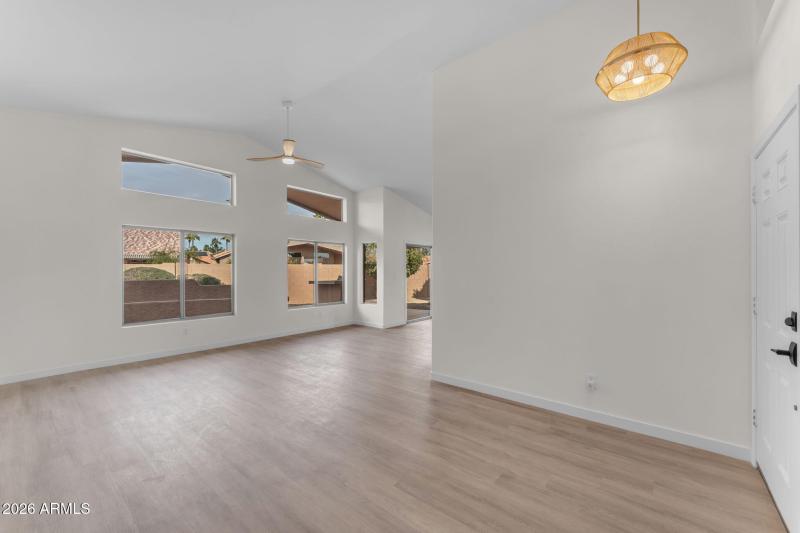 15-web-or-mls-DSC01460