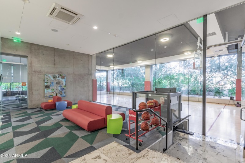 38 Kierland 7180 #516