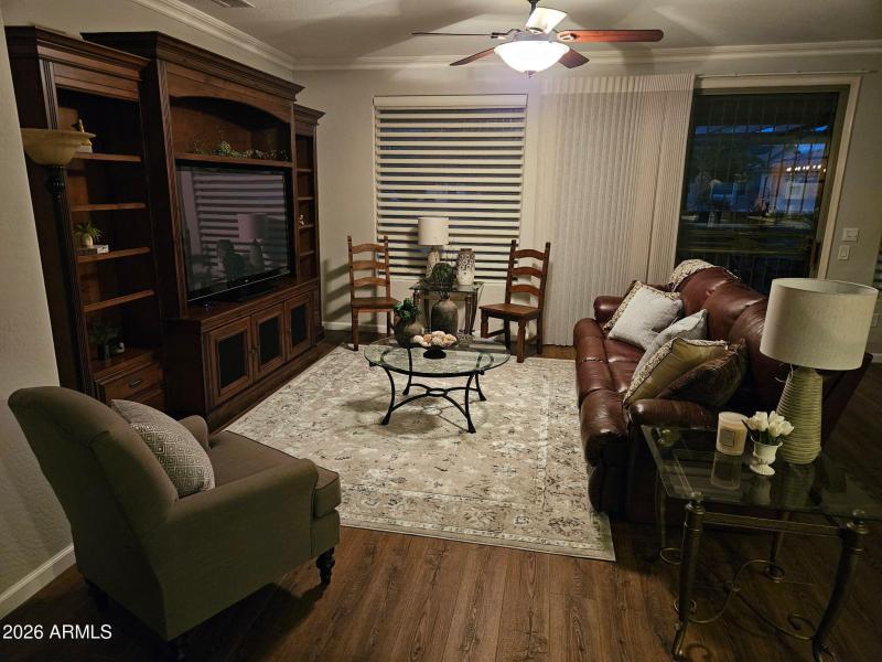 Romantic Great Room by night