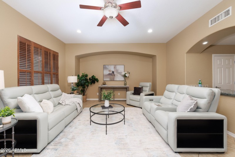 E Victoria St (1937)-4